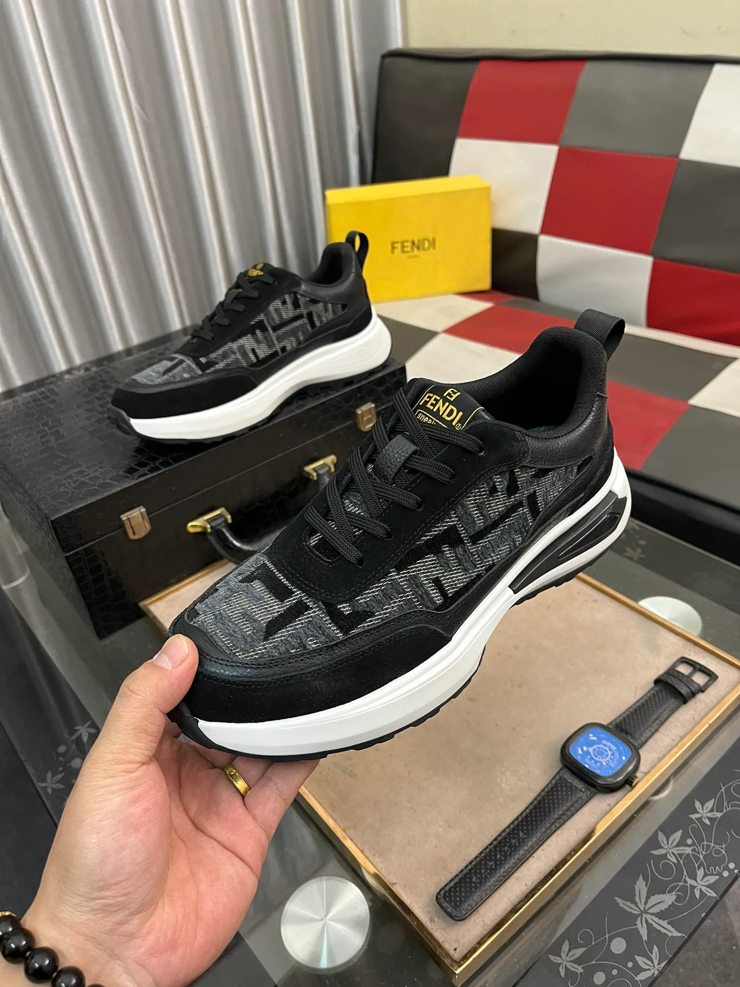Men's Men's Shoes💰458⌚️⌚️[Fendi] Fendi's latest casual shoes for men! Available at counters simultaneously! Replica. The interior is made of top-grade sheepskin, and the original factory-supplied rubber outsole is used. Leading new fashion concepts. Matching code: 38-443️⃣Colors available